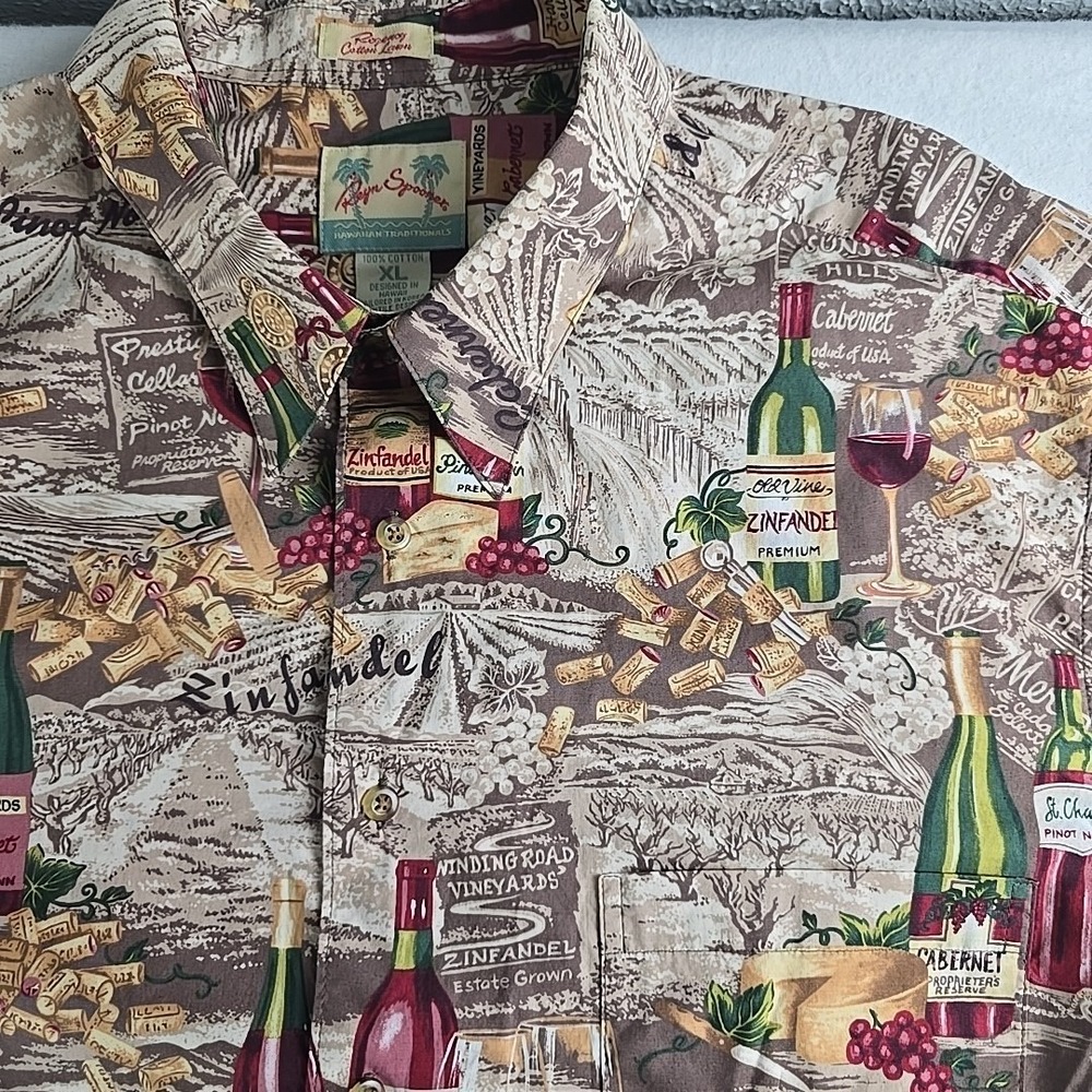 Reyn‎ Spooner Mens Hawaiian Shirt XL Winery Wine Bottles Vineyard Hawaiian Camp